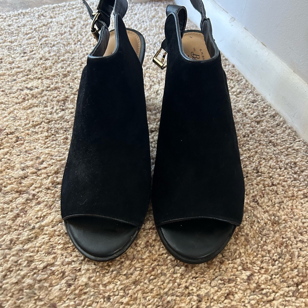 Women's Black Suede Slingback Sandals